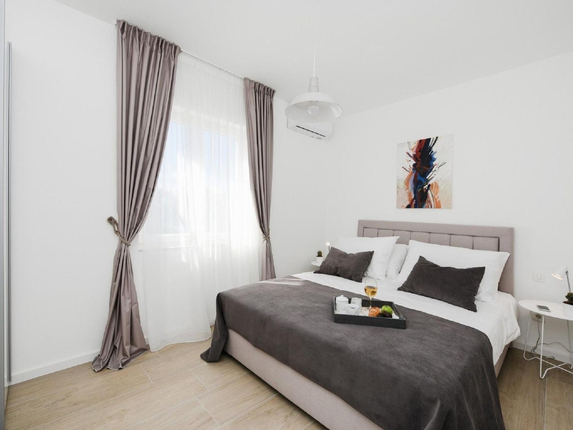 Modern Villa In Nin With Terrace Екстериор снимка